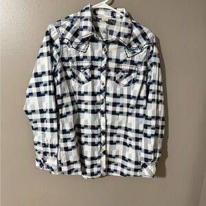 Ariat White and Blue Button Down Shirt